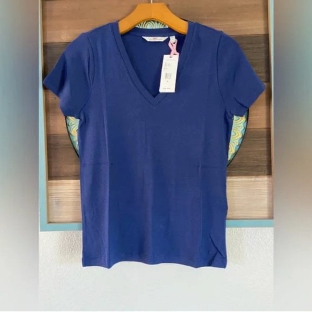 NWT Vineyard Vines Pima Cotton Simple V-Neck Tee in Navy